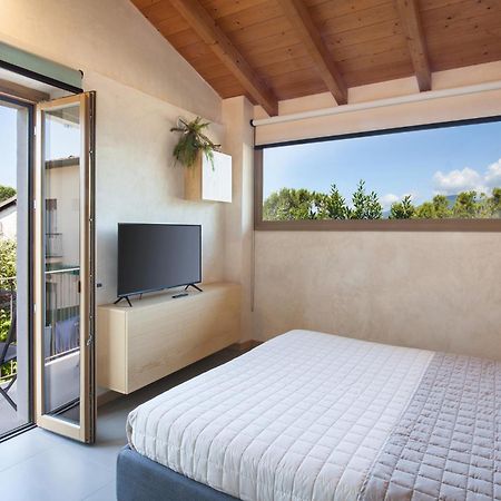Aparthotel Residenza Vedovelli Torri Del Benaco Exterior foto