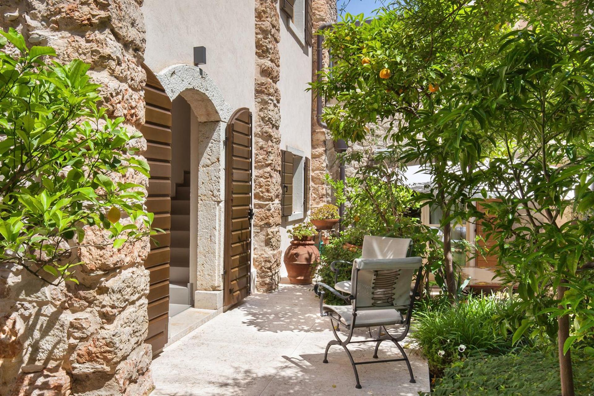 Aparthotel Residenza Vedovelli Torri Del Benaco Exterior foto